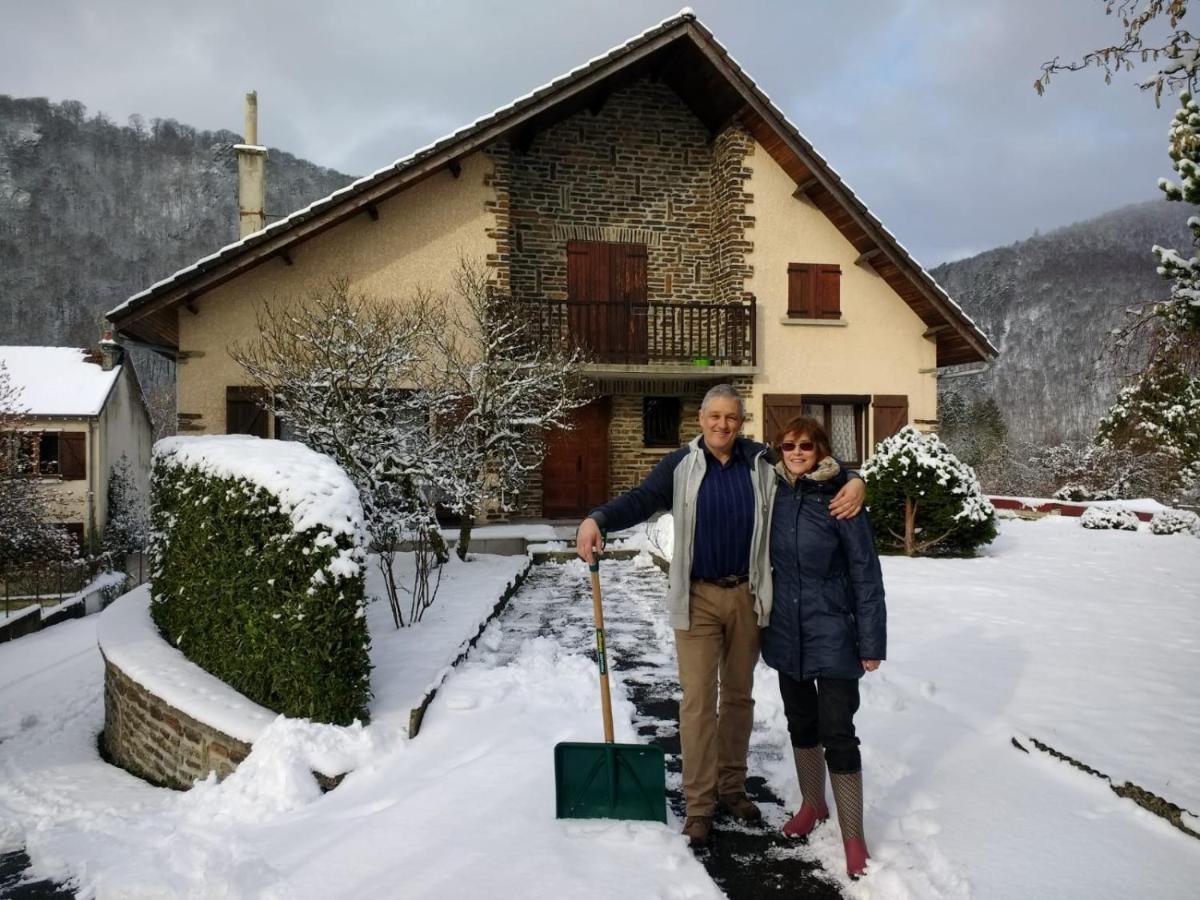 Bed and Breakfast Les Ecureuils Revin  Exterior foto